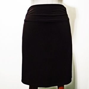 Stretchy Black Skirt
